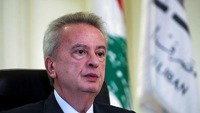مصادر: حاكم مصرف لبنان يعمل من مكتبه برغم الضغوط القانونية