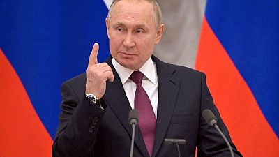 Putin dice que la operación rusa en Ucrania va según lo previsto