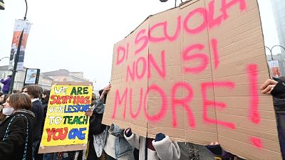 Studenti chiedono le dimissioni del ministro Bianchi