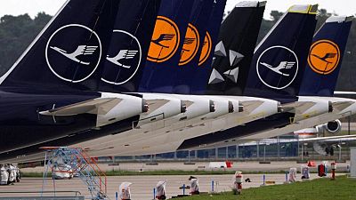 Lufthansa cancels 30 flights to Russia this week