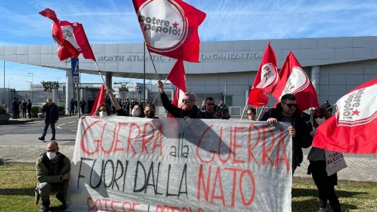 Manifestazione in Campania dei Comitati No Trident