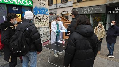 Tasso di positività al 7,59%, calano i ricoverati Tasso di positività al 7,59%, calano i ricoverati