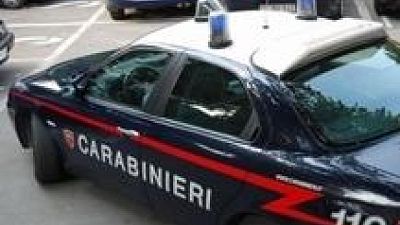 Indagine dei carabinieri dopo denuncia presentata da una vittima