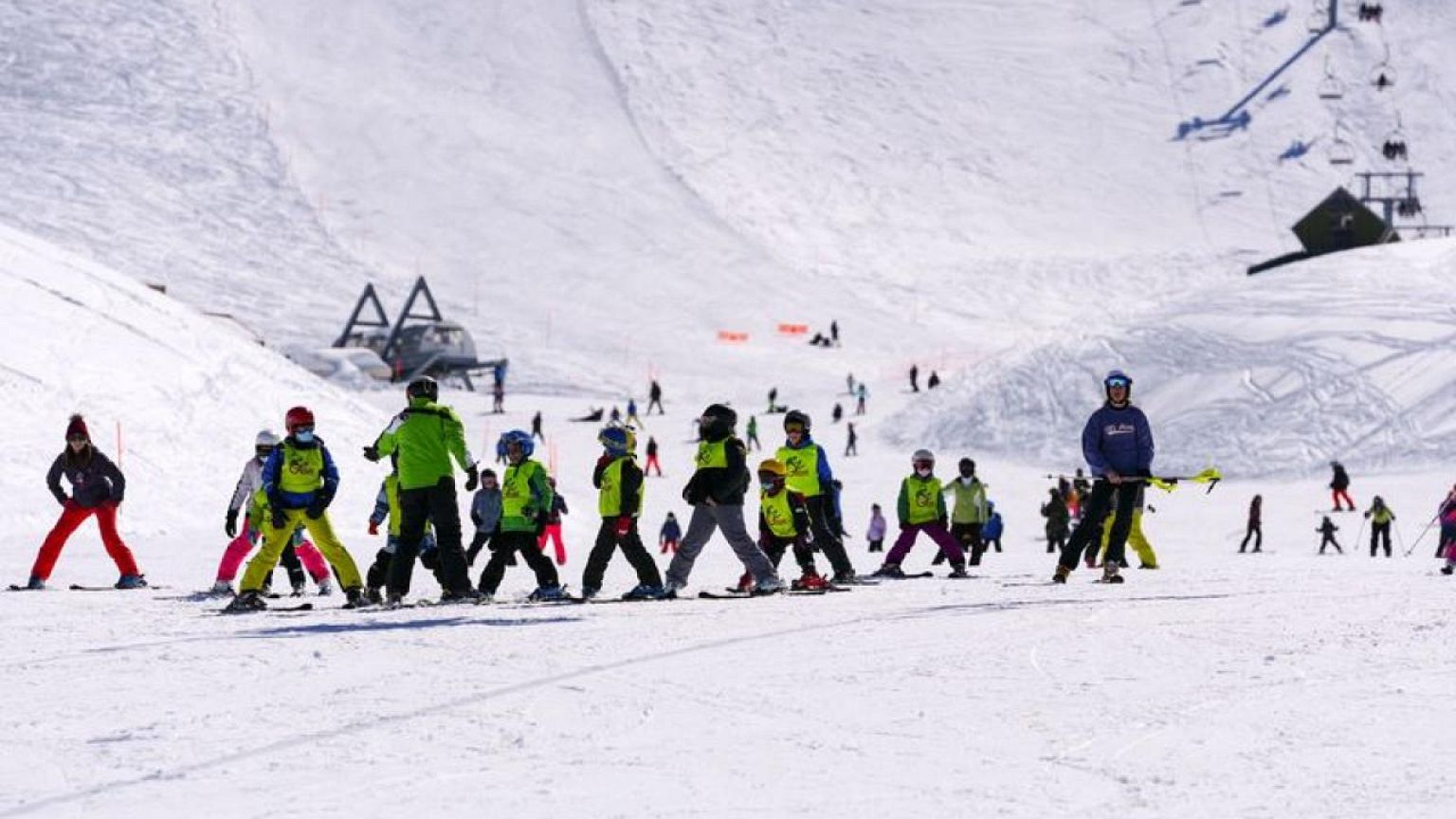 Skiing in Lebanon too steep for most with currency in freefall