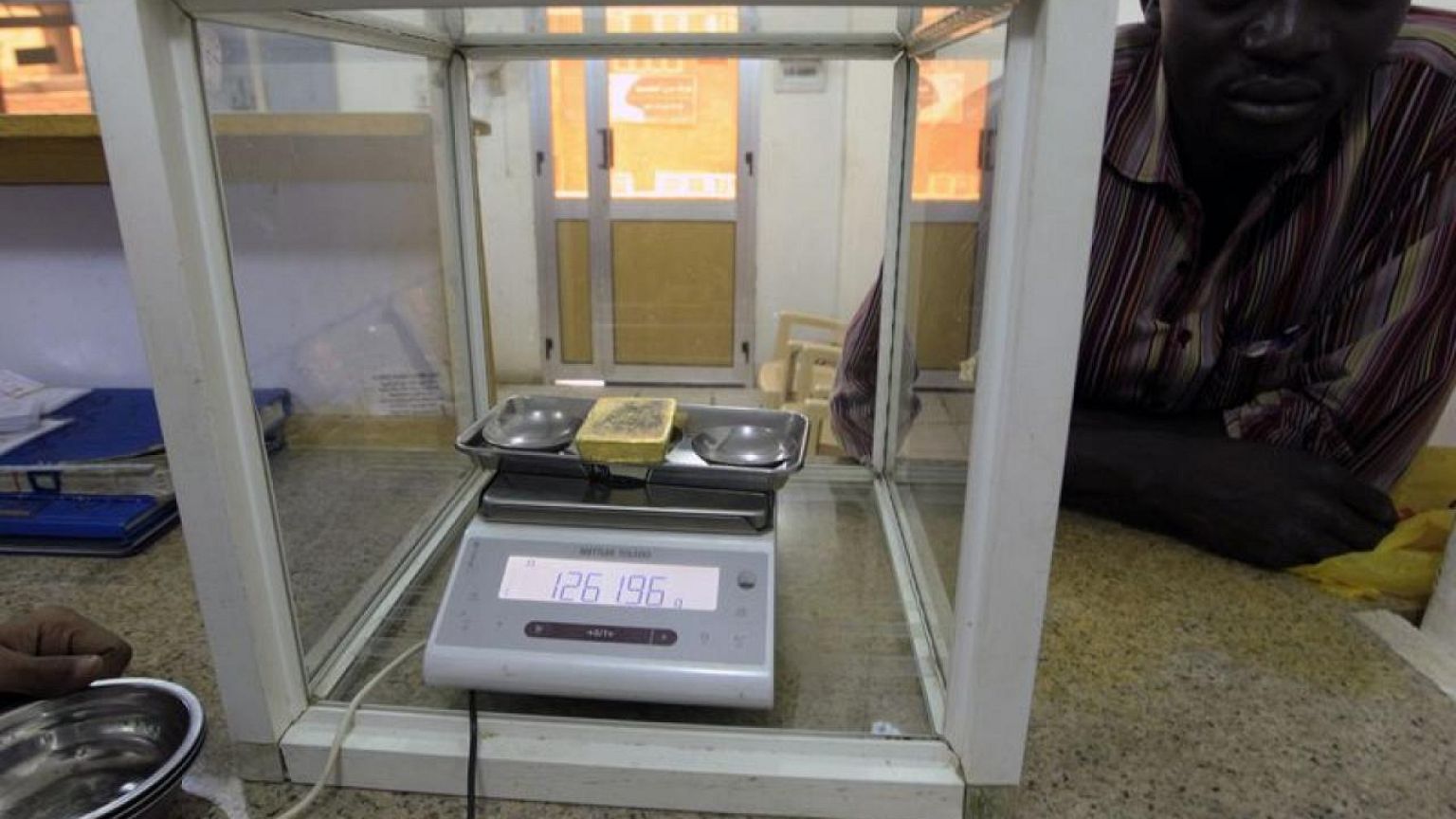 سكاي نيوز عربية: السودان يقول صادراته من الذهب في 2021 تجاوزت 1.7 مليار دولار للمرة الأولى