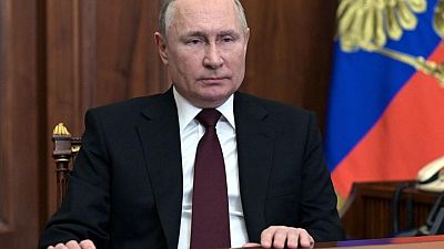 Factbox-Ukraine Crisis - Where will Putin stop?