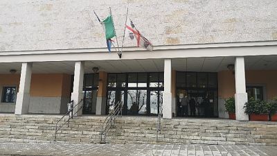 Escono dal processo in 10, tra cui l'ex ministro Franco Carraro Escono dal processo in 10, tra cui l'ex ministro Franco Carraro
