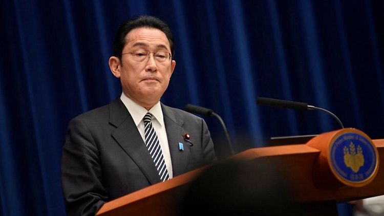 رئيس وزراء اليابان يندد بتحركات روسيا ضد أوكرانيا
