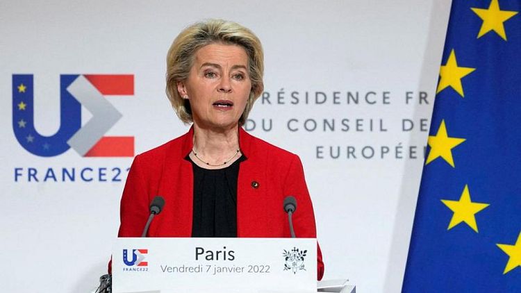 La presidenta de la Comisión Europea propone sanciones "masivas" para Rusia por atacar Ucrania