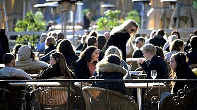 Los consumidores de la zona euro recortan el gasto en alimentación por la inflación