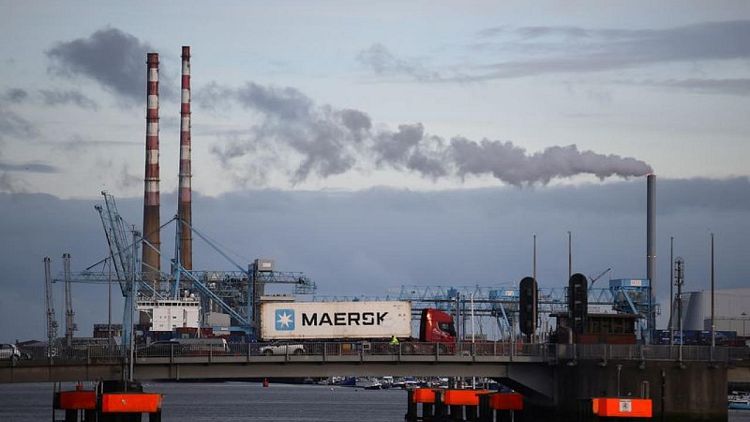 Maersk halts seaborne shipping to Ukraine until end-Feb
