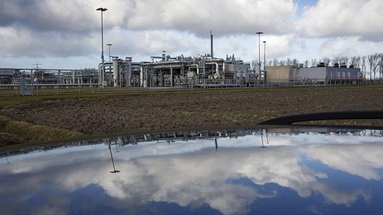 Dutch energy minister: plan to stop gas production at Groningen unchanged -RTL