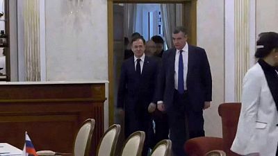 تقرير: روسيا وأوكرانيا تختتمان محادثات السلام وستعقدان جلسة ثانية