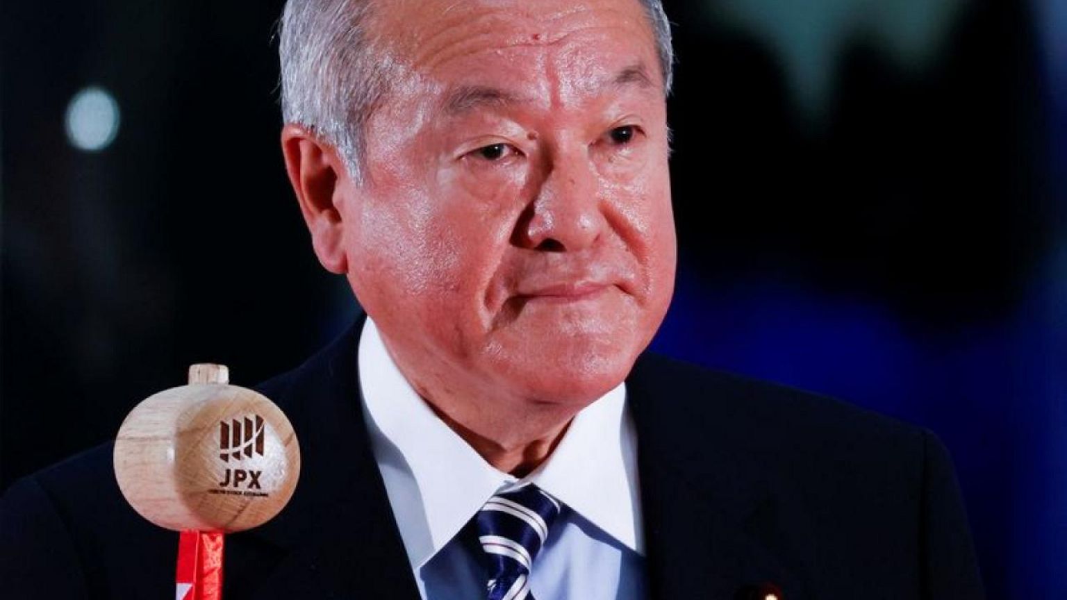 Ministro Finanzas Japón niega informes de conversaciones con EEUU sobre intervención del yen