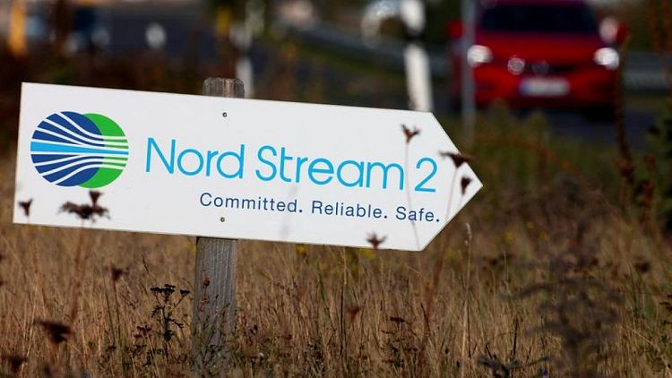 EXCLUSIVA-La dueña de Nord Stream 2 considera la insolvencia ante las sanciones -fuentes