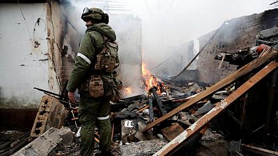 وكالة تاس: روسيا تعزل الجيش الأوكراني عن بحر آزوف