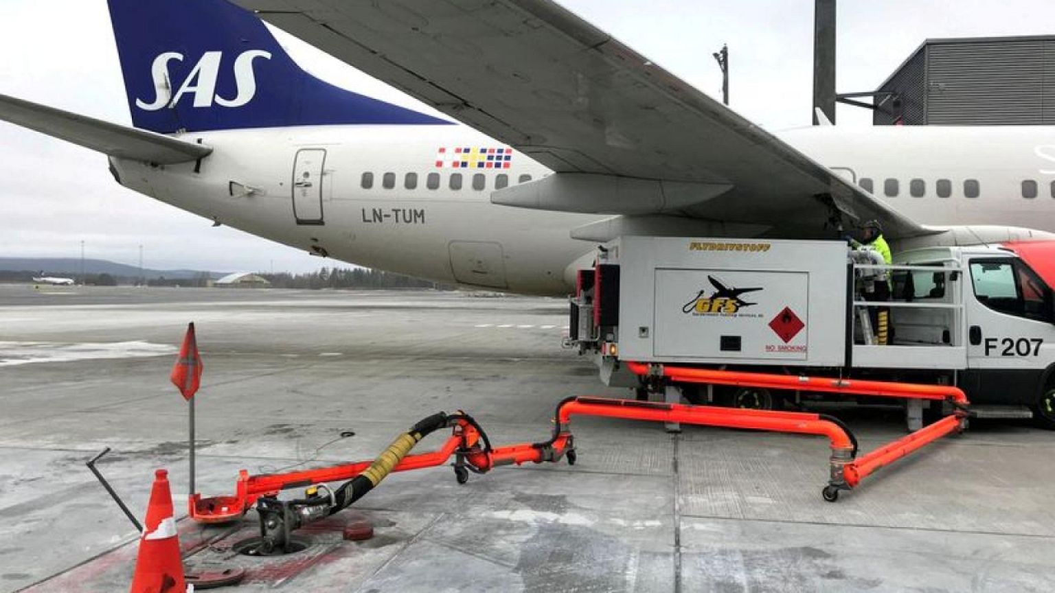 Airline SAS reroutes, pauses flights to Asia due to Russia ban