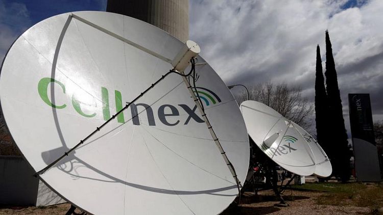Cellnex ofrece una participación a Deutsche Telekom como parte de la oferta de torres -fuentes