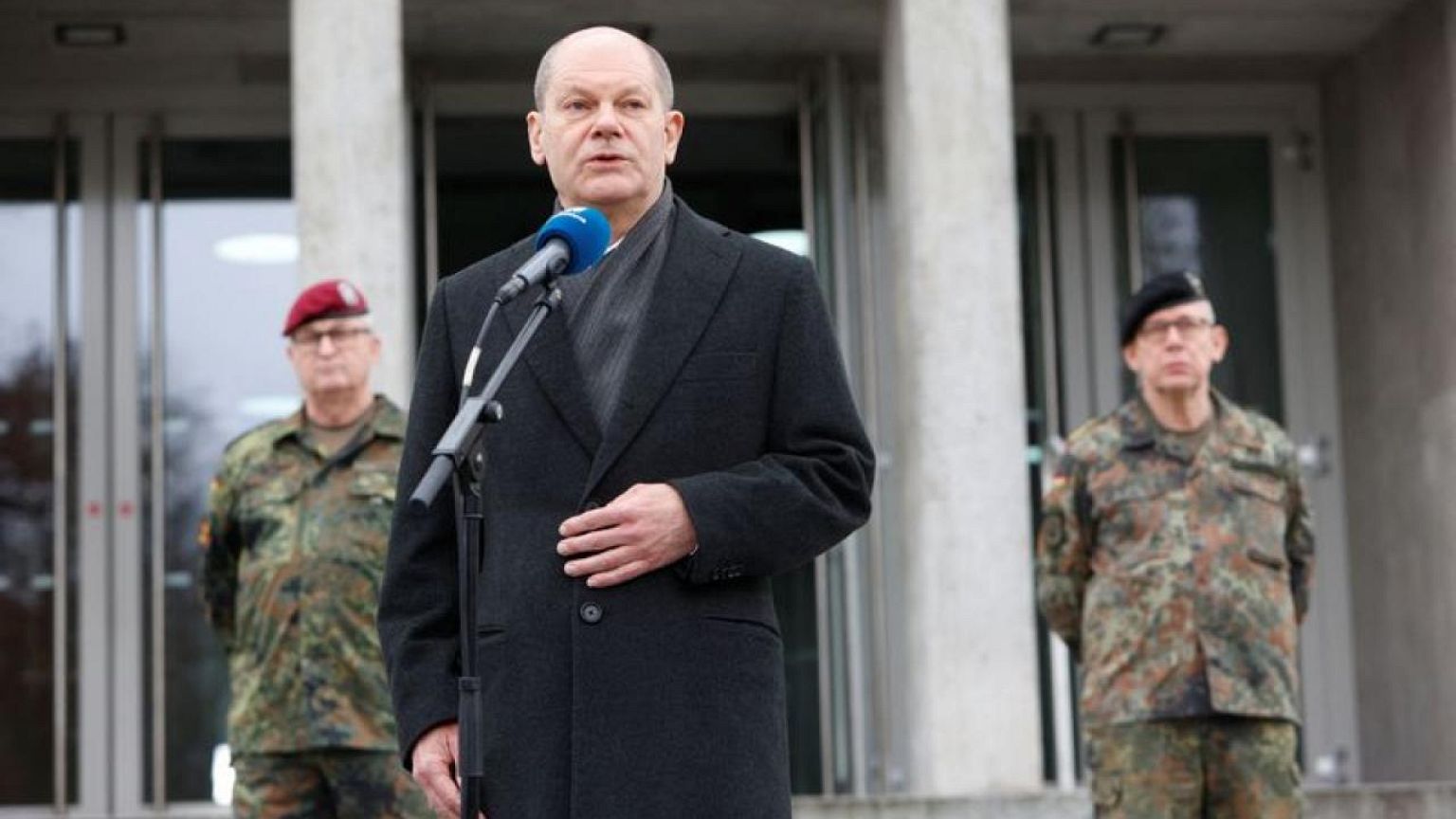 Germany's Scholz talks with Russia's Putin on the phone