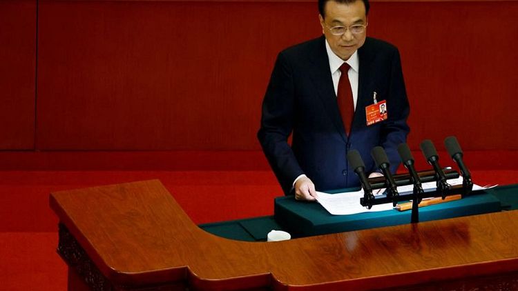 رئيس الوزراء الصيني يصف الوضع في أوكرانيا بأنه مقلق