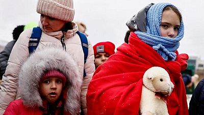 Número de refugiados ucranianos podría aumentar a 1,5 millones este fin de semana: director ACNUR