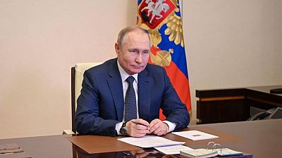 Putin urges EU to make Kyiv "respect humanitarian law" in talks with Michel -Kremlin