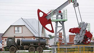 Mercados petroleros se preocupan por el shock de la oferta ya que algunos compradores evitan a Rusia