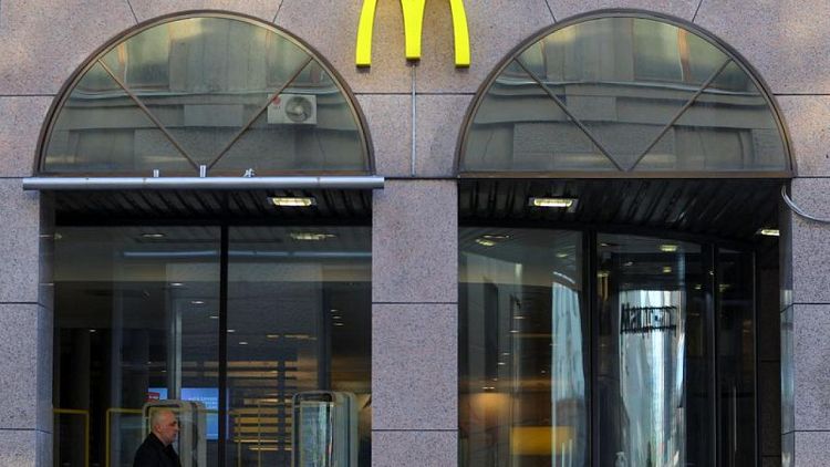McDonald's dice que el cierre de tiendas en Rusia costará 50 millones de dólares al mes