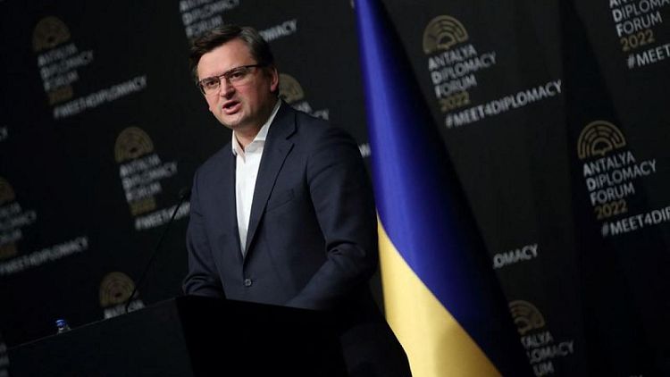 وزير الخارجية: هدف أوكرانيا الأساسي في محادثات تركيا هو وقف إطلاق النار