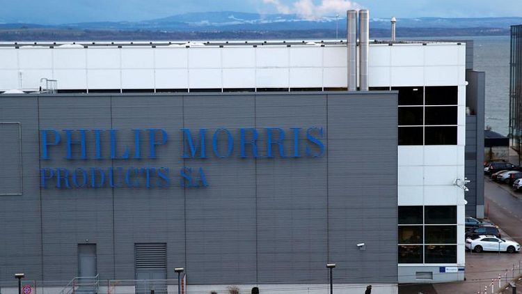 Philip Morris isn't considering withdrawing Swedish Match bid -CEO
