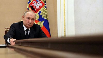 بوتين محذرا الغرب: روسيا ستخرج أقوى من الأزمة الأوكرانية
