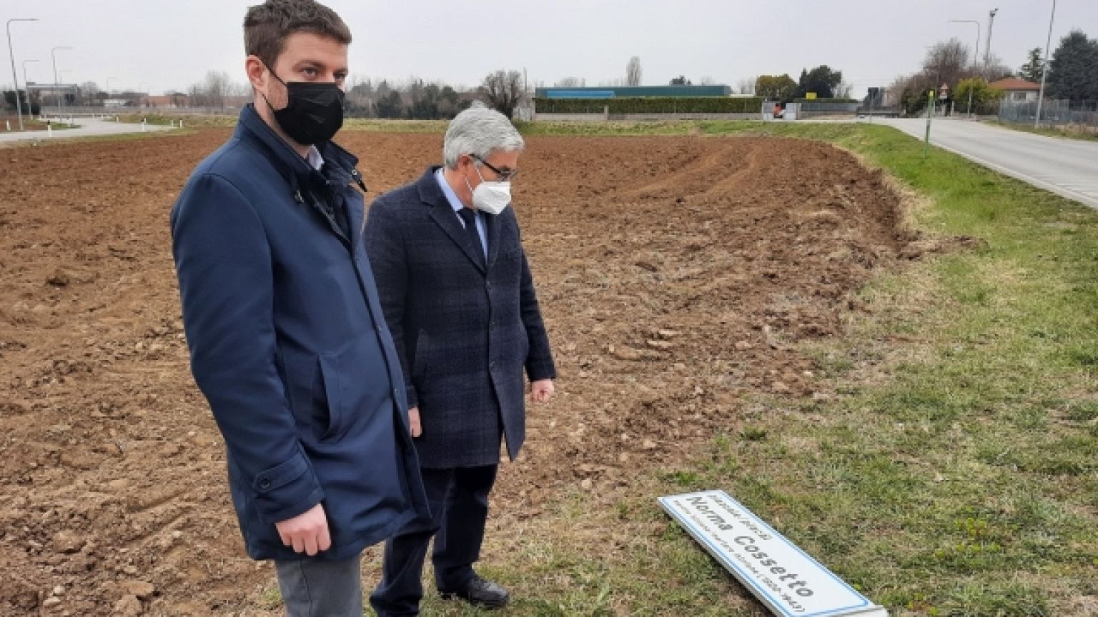 Ripristinato palo commemorativo. Sindaco, è grave, non si ripeta