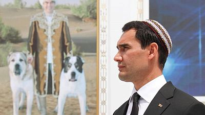توقعات بأن يخلف نجل رئيس تركمانستان والده في انتخابات مبكرة