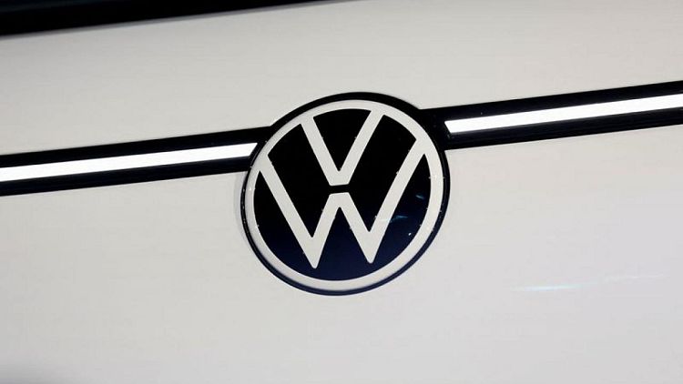 Volkswagen, Ford deepen electric vehicle cooperation