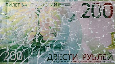 Russian central bank: money transfers from abroad will be paid only in roubles