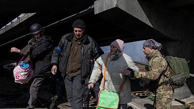 مسؤولة أوكرانية: إجلاء نحو 13 ألف أوكراني من عدة مدن يوم‭ ‬السبت