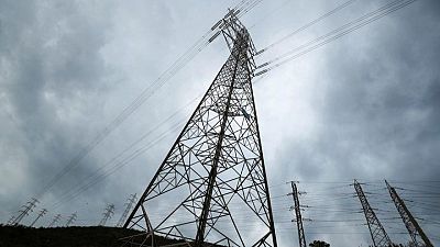 España retira la propuesta de limitar el precio de la electricidad a 180 euros por megavatio hora -El País