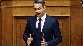 رئيس الوزراء: اليونان يمكنها العودة إلى التصنيف الاستثماري العام القادم