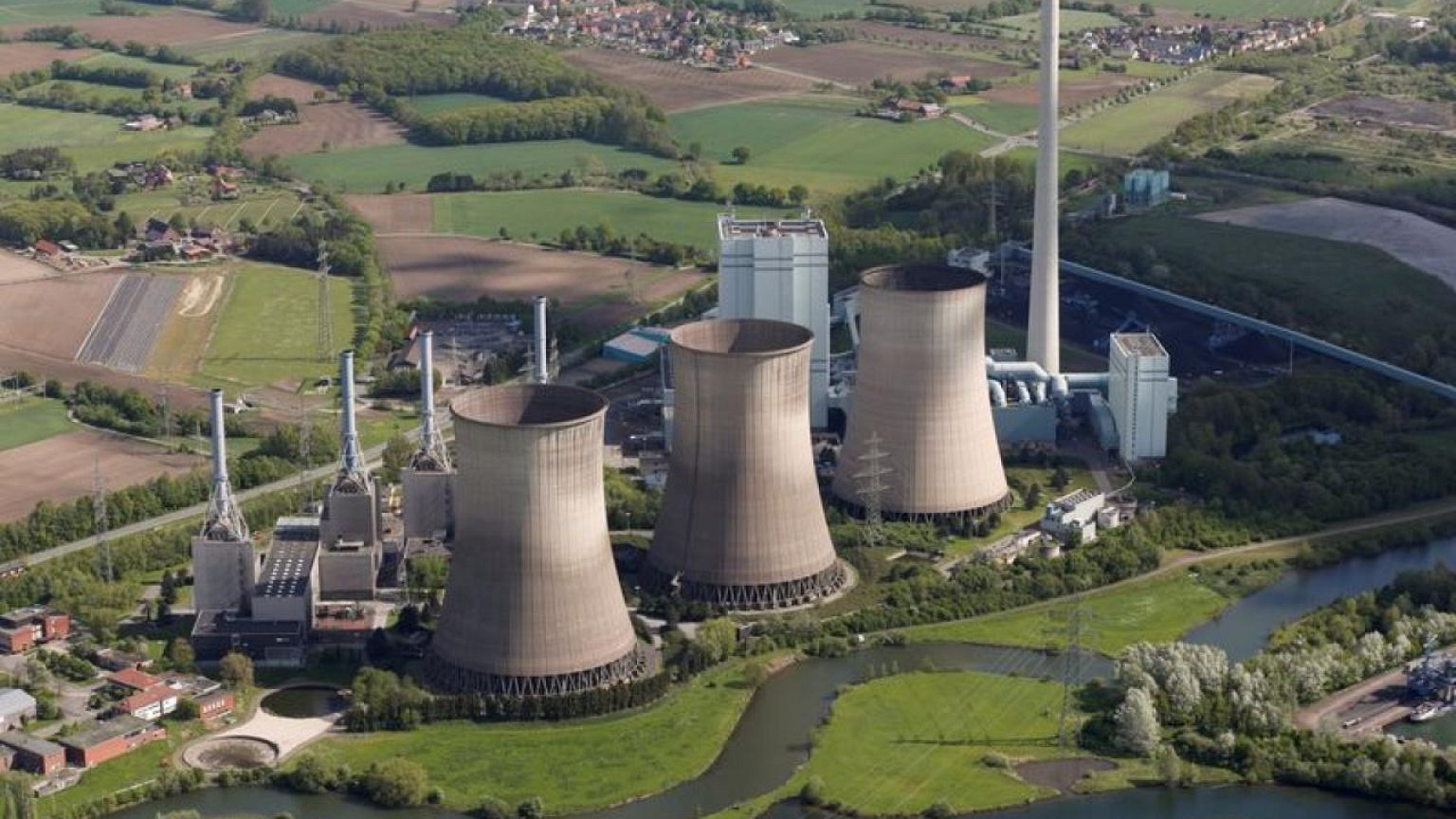 RWE warns of far-reaching risks if Ukraine war escalates