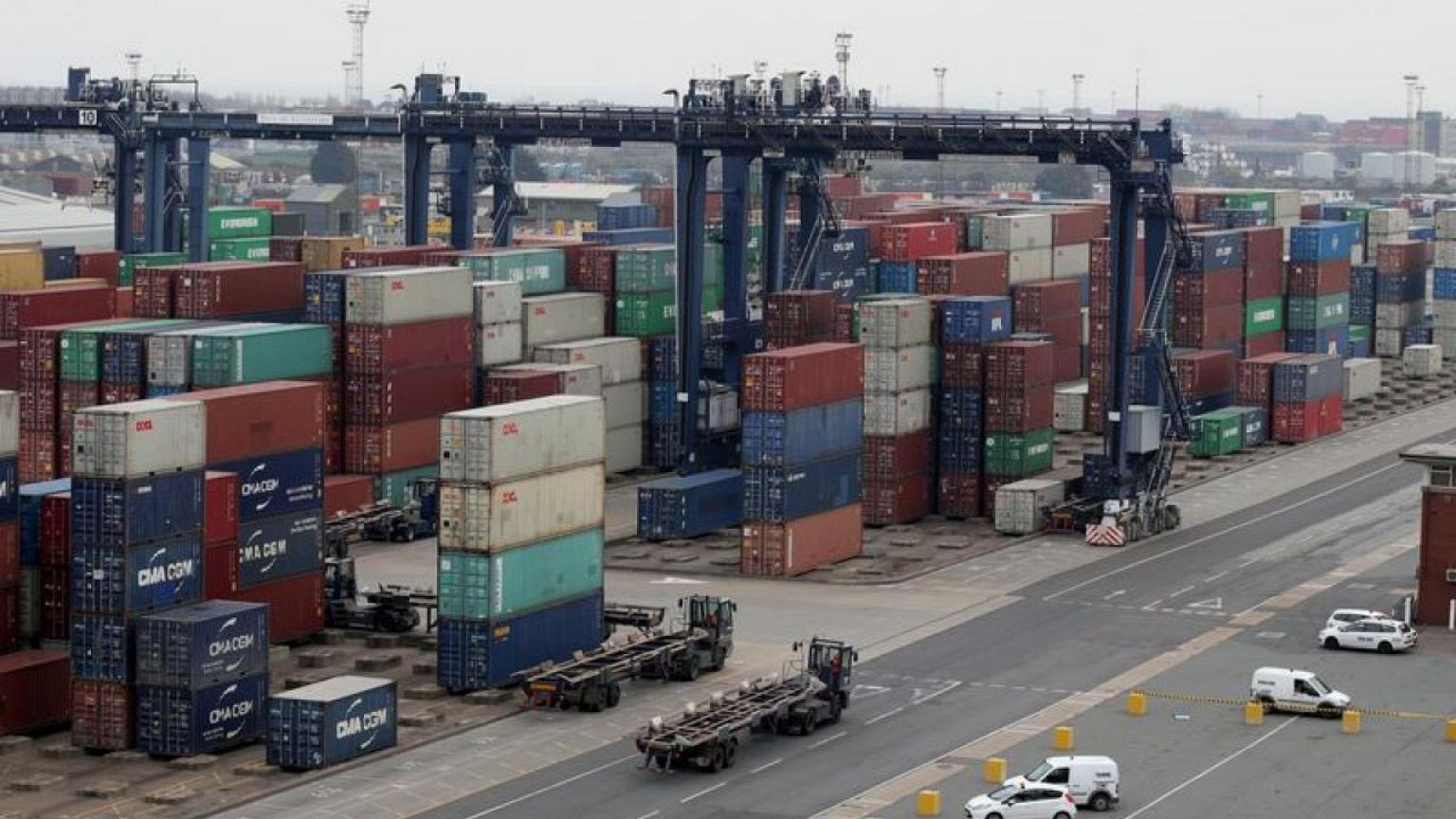 Reino Unido implantará nuevas medidas sobre importaciones y exportaciones con Rusia