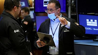Wall St abre al alza en medio conversaciones de paz de Ucrania, mercado espera Fed Wall St abre al alza en medio conversaciones de paz de Ucrania, mercado espera Fed
