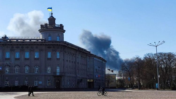 حاكم إقليمي: عدد القتلى يتزايد في مدينة تشيرنيهيف بشمال أوكرانيا