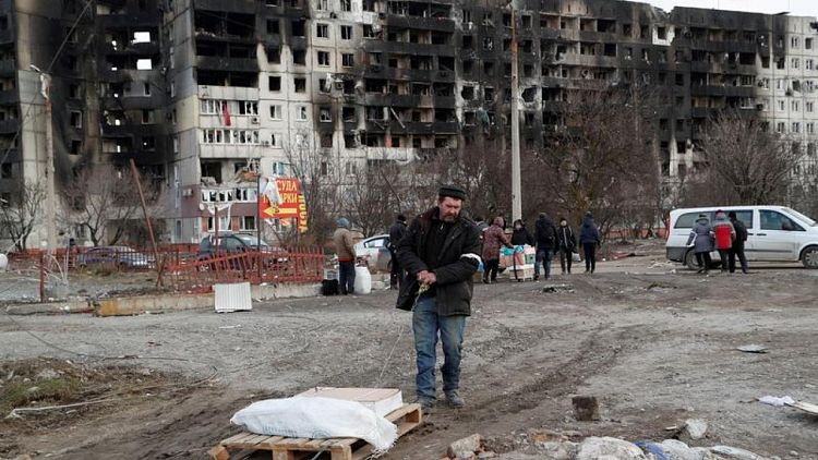 وكالة: روسيا تقول إن الانفصاليين في أوكرانيا "يشددون الخناق" حول ماريوبول