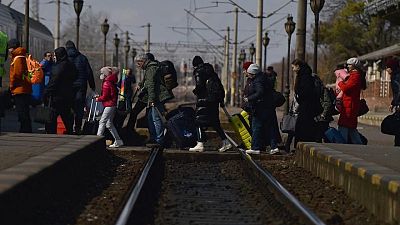 U.N. refugee agency says fewer Ukrainians fleeing