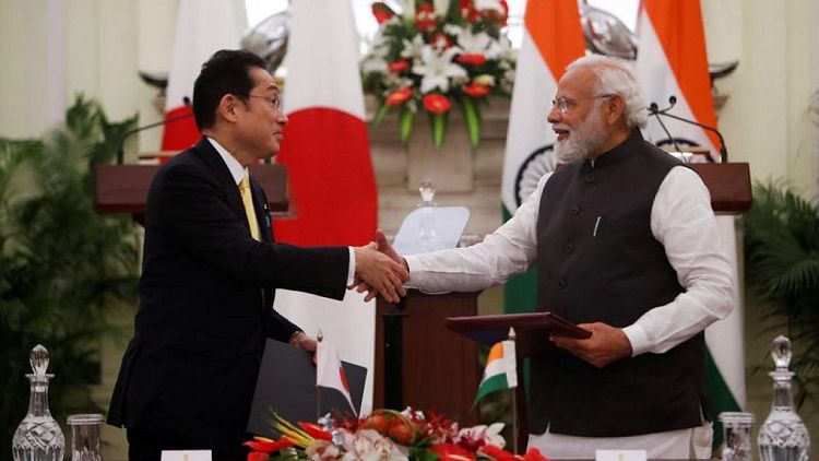 رئيس وزراء اليابان يبحث مع نظيره الهندي سبل التعامل مع الأزمة الأوكرانية