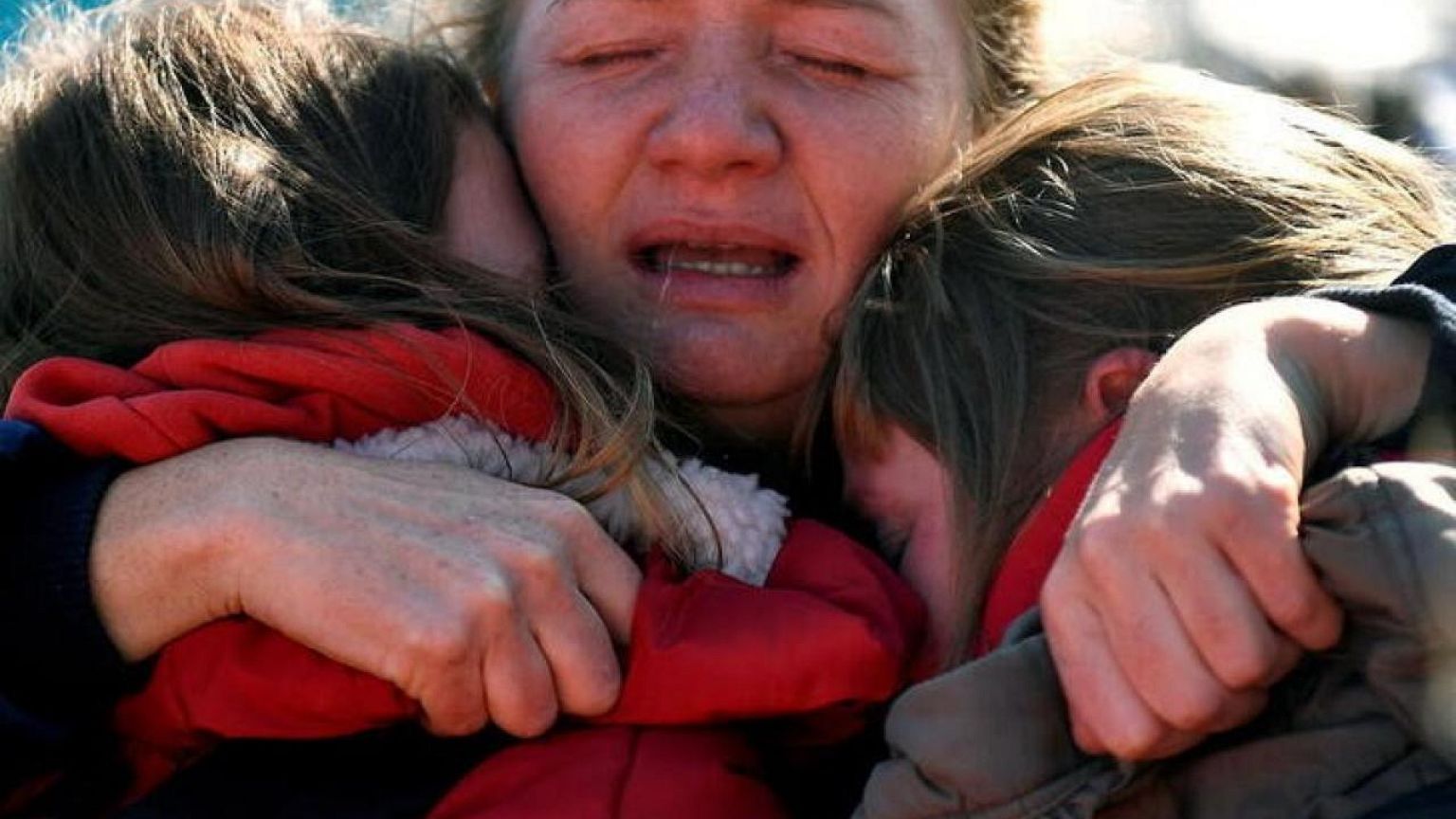 Una historia de "crueldad": el éxodo de refugiados de Ucrania supera los 3,6 millones