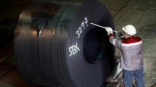 Producción mundial de acero cae un 5,7% interanual en febrero: WorldSteel