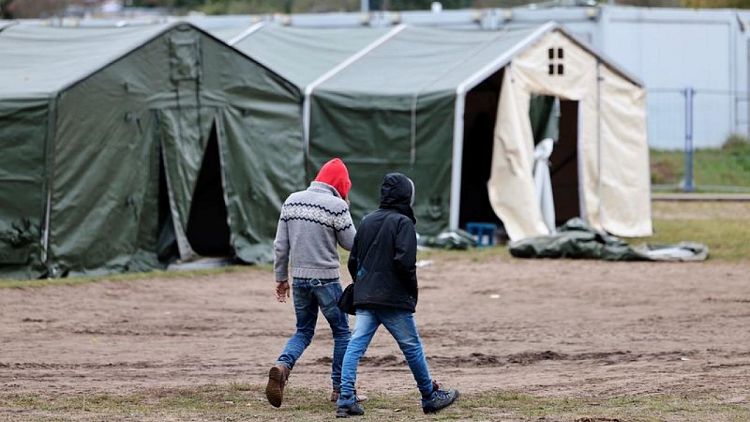 Los solicitantes de primer asilo en la UE aumentaron un 28% en 2021 -Eurostat