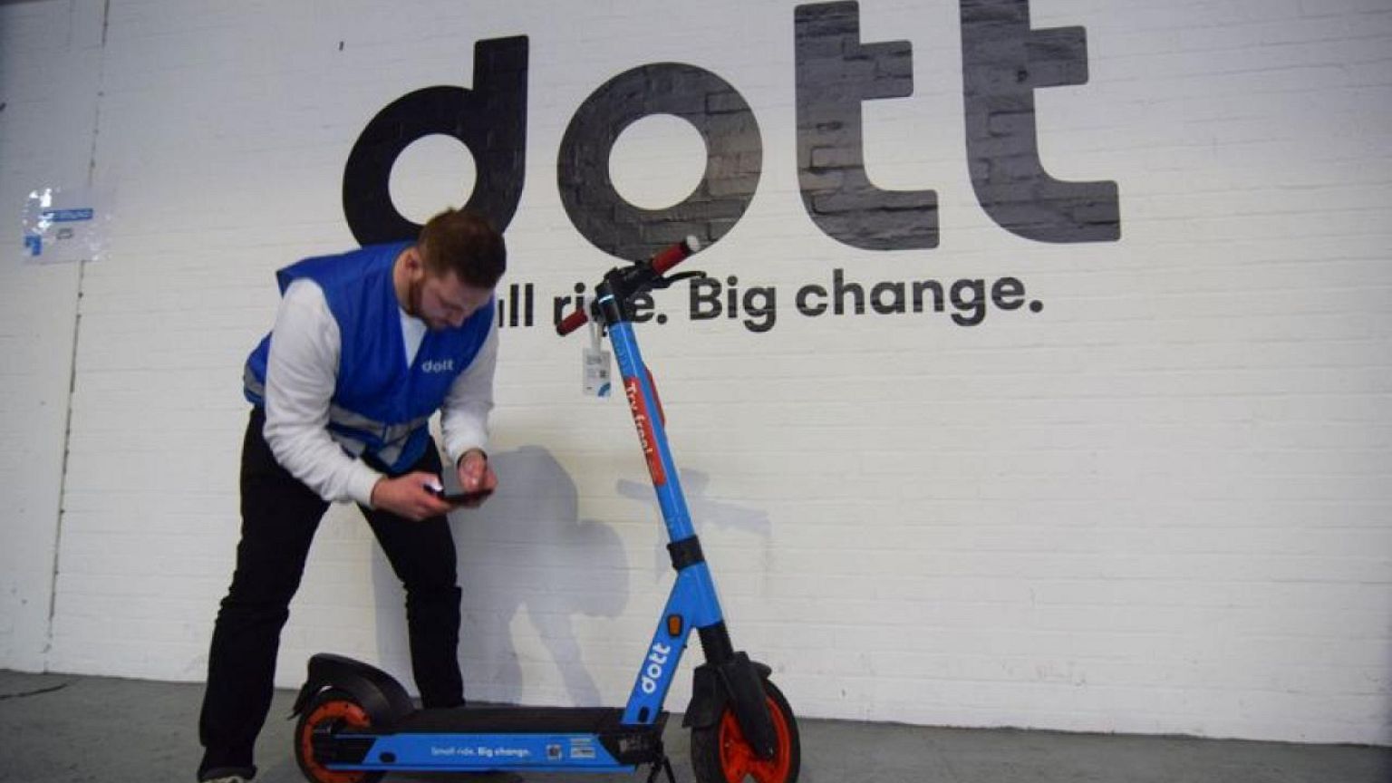 E-scooters fall head over wheels for battery swapping