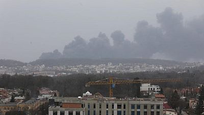 وزارة الدفاع: روسيا قصفت لفيف الأوكرانية بصواريخ كروز